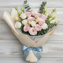 Букет цветов из:  Лизиантусы #REPLACE_PRED# Чечулино