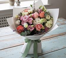 Букет цветов из:  Розы, Лизиантусы и Гвоздики в Чечулино