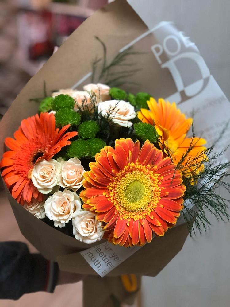 Букет цветов из: Герберы, Хризантемы и Розы в Чечулино