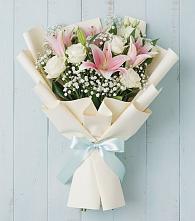 Букет цветов из:  Лилии в Чечулино